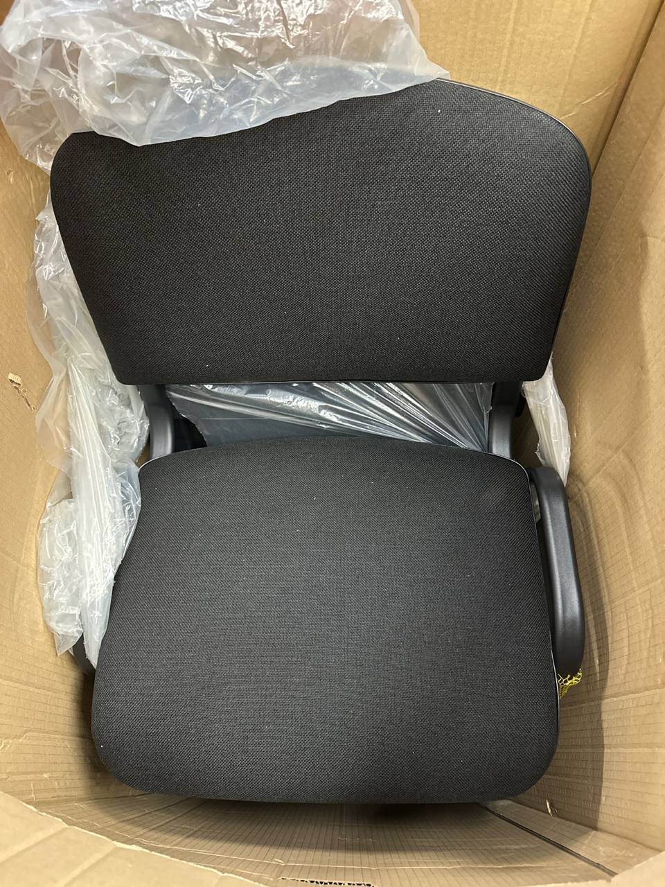 Nowy Styl ISO Plus Bezoekersstoel Stof Optionele armleuning Zwart 110 kg 4 Stuks