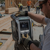 Makita Bouwradio – Robuuste DAB+/FM Radio met Bluetooth, AUX & USB